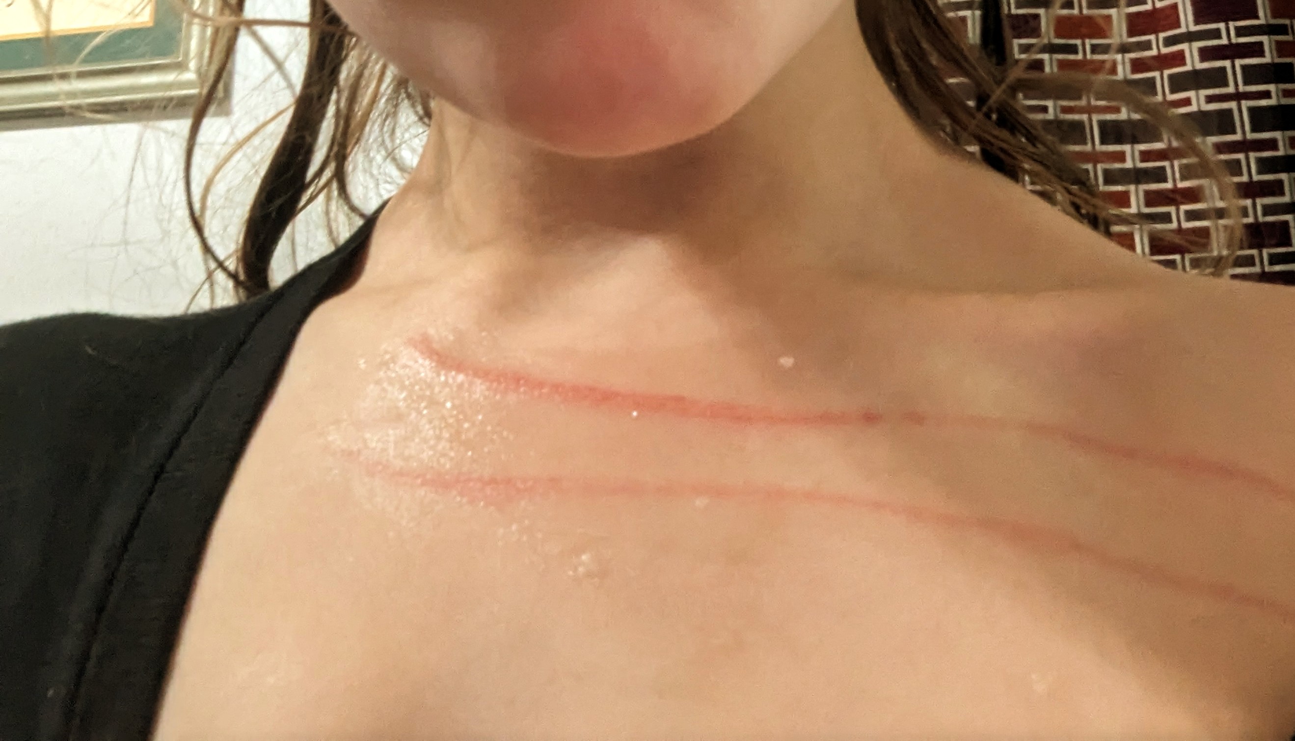 A real photo of Suture Renewal Ointment - Glass Jar by Great healing Properties  (2)